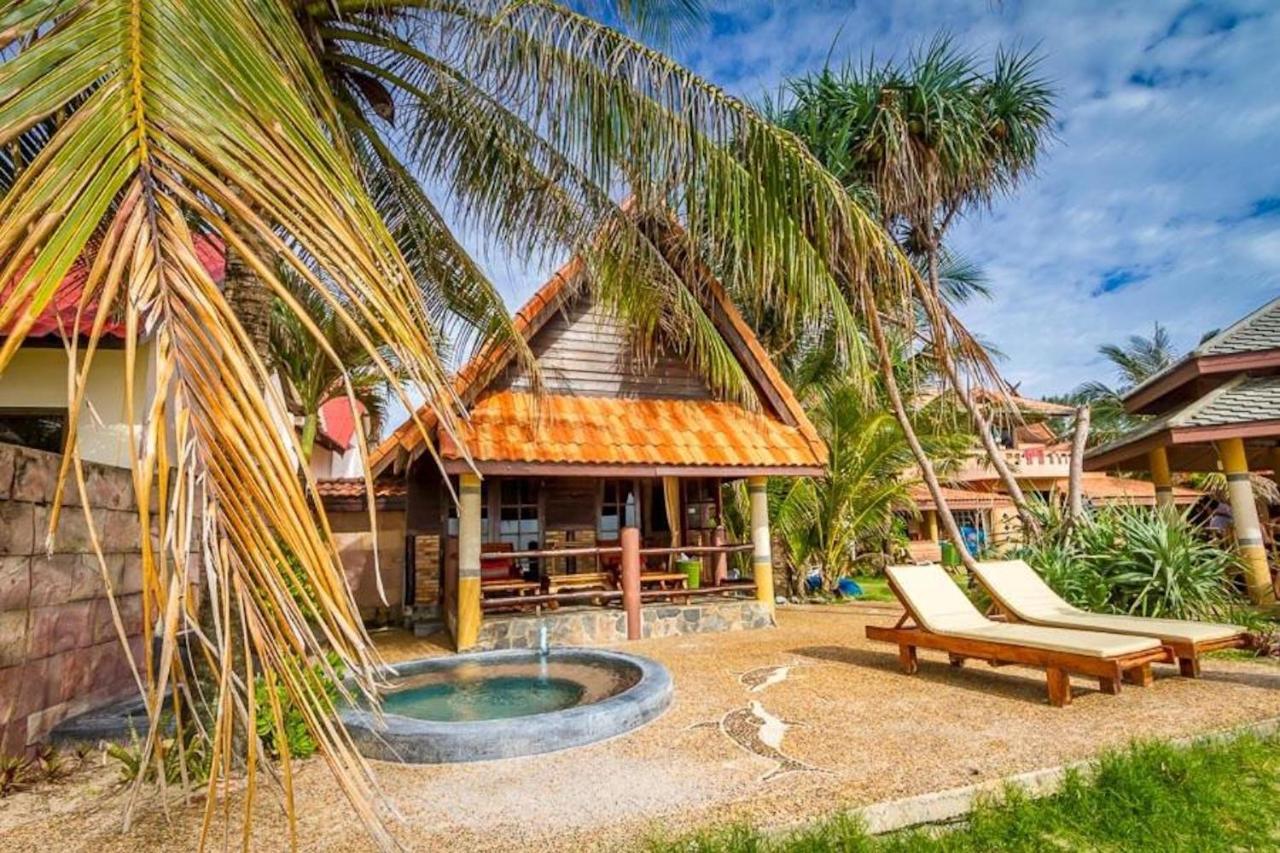 Laguna Beach Club Resort Ko Lanta Exterior foto